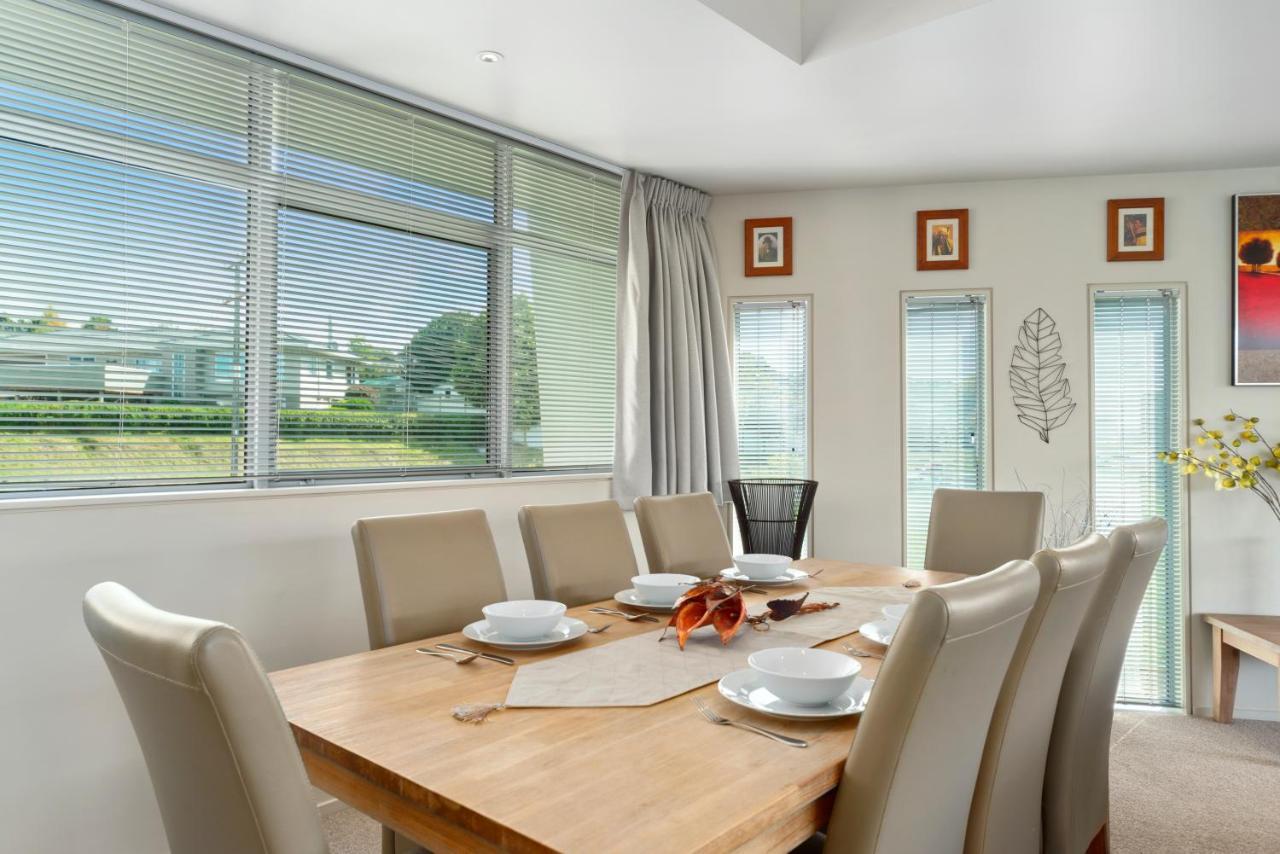 Two Views Taupo Apartment Екстер'єр фото